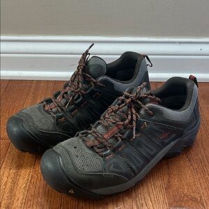 KEEN Men's Black and Grey Steel Toe Utility Shoes. Size 12D.